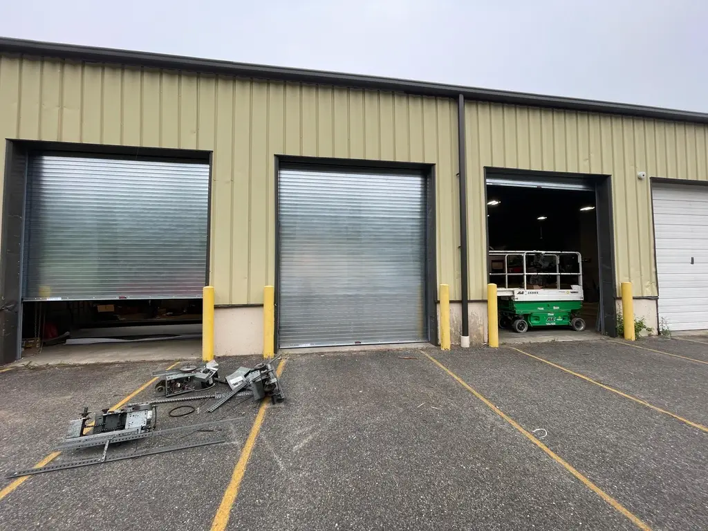 Commercial Garage Door Services 3 Commercial Overhead Doors Installed At Massachusetts Facility
